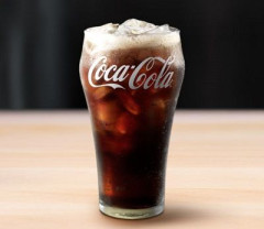 デブがマクドナルドでコカ・コーラゼロ頼むのを見ると笑えるよなｗｗ