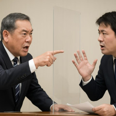 兵庫・斎藤知事、会見で「人〇しやないか！」発言を刑事告訴 訴えられたフリー記者・菅野完氏が反論「知事の発言こそ最大級の暴言」   |  裁判になると、このような展開になる。