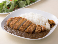 【画像あり】イギリスで大人気の「日本のカツカレー」、めちゃくちゃ美味そうｗｗｗｗｗｗｗｗｗｗｗｗｗｗｗｗ