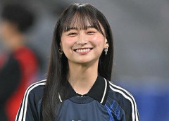 影山優佳喜びすぎて井口にハグする