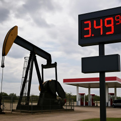 米国、石油備蓄を大幅取り崩し、残3.5憶バレル エネルギー枯渇の危険 「ガソリンスタンドへ重大影響迫る」と専門家警告(FOXnews)