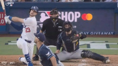 ドジャース・タッカー、第６号同点３ランホームラン！！！！！！！！！！！！！！