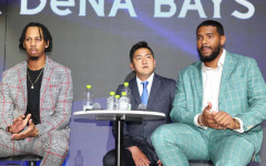 ＤｅＮＡ１９０センチ右腕のビドが入団会見で決意表明「長い回を投げることには自信がある」