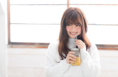 震災の影響で幕張に出張して仕事に心血注いでる夫を尻目に、ネズミーに楽に行けると地図を広げ喜ぶ義兄嫁。私「会社の寮だから家族以外は…」義兄嫁「家族って言えばいいじゃん」→
