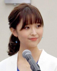 ⁉️【元フジ渡邊渚】「実際は…限界でした」美ボディー全開の水着姿を披露 -2chまとめ-