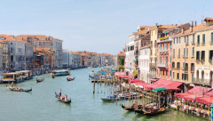 友達とイタリア旅行行くつもりなんやが