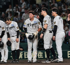 ４三振の阪神・立石が悔し涙