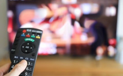【TV】テレビ離れが止まらない…20代の7割・30代の6割がほぼ見ず、全世代で減少は1995年以降初めて