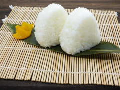 【お手頃価格】セブンが塩むすび135円（税別）を発売してしまう【銀しゃりむすびシリーズ】
