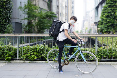 【戦慄】足立区の若者、配達員に『恐ろしい事』をしてしまう・・・・・