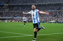 【サッカーW杯】メッシ、ハットトリックを決めるも『レッドカード間違いなしの危険プレー』疑惑がSNS拡散されて世界中で大炎上　→　これは…