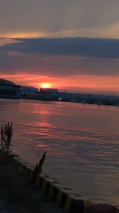 夕暮れの港に来たｗｗｗ（※画像あり）