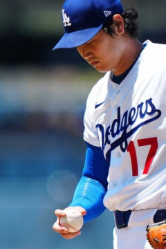 大谷翔平に新たな伝説　投手専念からDH解除で代打出場　血染めの熱投…最速162.5キロで7勝目