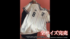異例の完売…サッカーW杯アウェーのユニフォーム　広がる着こなしが追い風に