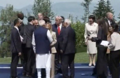 高市首相、G7で孤立！？コミュ力お化けのはずなのに、誰からも相手にされてない動画が拡散されてしまう