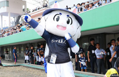 鹿児島ユナイテッドがマスコット“ゆないくー”のリニューアルを予告　「見た目が変わります。 大きさが変わります」