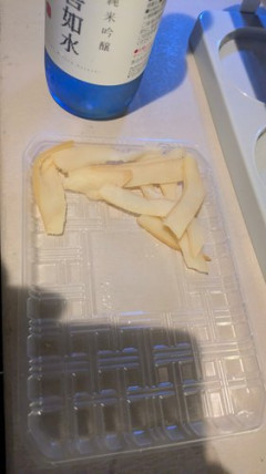 【画像】コンビニの100円おつまみ