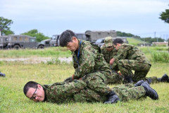 【悲報】自衛官(22)さん、金のインゴットを盗んで逮捕されてしまうｗｗｗｗｗｗｗｗｗｗ