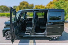 【画像】新型N-BOXが6月22日から予約開始！グリルやバンパーが超イケメン化、追加された「BLACK STYLE」の全貌とは？