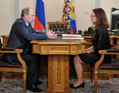 国家総動員体制移行に反対するロシア中銀総裁ナビウリナ氏が3週間姿を見せず！