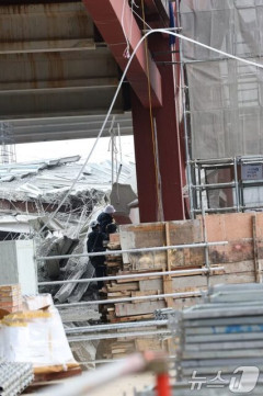 韓国「勝手に溶接へ変更」…4人死亡の図書館崩落事故、施工会社の“お粗末な仕様変更”と手抜き工事の実態 ［6/20］