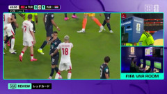 サッカーW杯､パラグアイの10番アルミロンが新ルールによる一発レッドで退場 口を手で隠す行為が対象