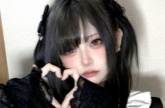 人生初の痴漢に遭った女性コスプレイヤーさん、びっくりして「うおｗ」と声が出る → 結果ｗｗｗｗｗ