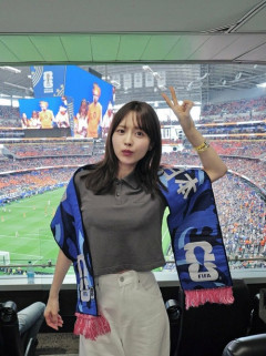 新田さちか、W杯日本代表選手との“熱愛説”で大バズリ　フォロワー爆増・検索数が前年の10倍になったワケ