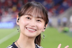 【朗報動画】影山優佳さん、うっかり目立ちすぎる衣装を着てしまうｗｗｗｗｗｗｗｗｗｗｗｗｗｗ