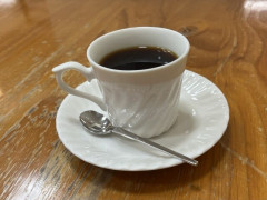 ブラックコーヒーってゴクゴク飲めないよな