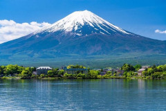 【悲報】日本人のくせに富士山に登ったことがないやつ