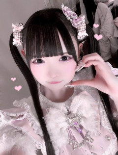 【困惑】街でよく見るこういう女さん、ヘルプマークをぶら下げてるｗｗｗｗｗｗｗｗｗｗ