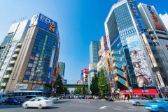 【悲報】「秋葉原」←コイツがオワコンになった理由