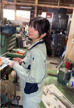 【画像】田舎の工場だとこのレベルの女性がガチでアイドル扱いされるらしい