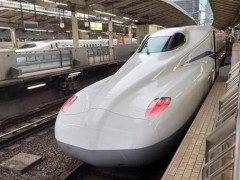 【新幹線】粗品が新大阪⇒東京で6時間かかった結果ｗｗｗ隣に人がいる中での『限界の精神状態』がコチラ