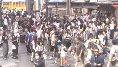 【サッカーW杯】大阪 道頓堀も日本の勝利で大喜びやで！　警察官ら100人厳戒態勢　　日本4－0チュニジア