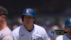 大谷翔平、第二打席で三試合連続安打となるセンター前ヒット！！！！！！！