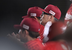 【悲報】楽天・吉井監督「藤井の投球がだらしないから代えた」「チームのムードが悪くなる」ｗｗｗｗｗｗｗｗｗｗ