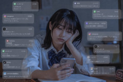 Z世代「もうネットに疲れた…スマホが出来る前の時代に産まれたかった」