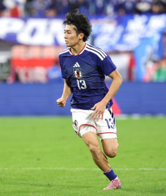 サッカー日本代表サポーターが婚活に励んでいる中で中村敬斗選手の婚活相手がこちら