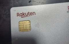 現金からクレジットカード払いデビューしたんだけどコンビニやスーパーの買い物はどうやって支払ってる？