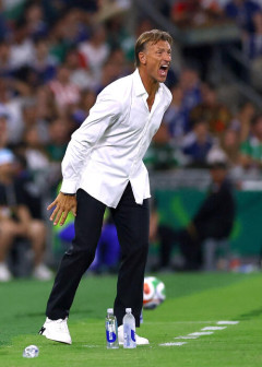 【悲報】サッカー、チュニジア代表の新監督、もう辞任