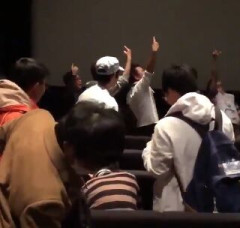 【朗報】イケイケ陽キャ集団、映画でテンション爆上がりしてしまうｗｗｗｗｗｗｗｗｗｗ
