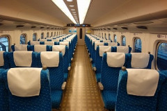 【悲報】新幹線の車内で自分でVIP席を作る猛者が現れてしまうwwwwwwwwwwwwwwwww
