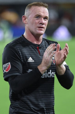 【困惑】サッカー界のレジェンドさん、日本代表を信じられないほど素晴らしいと絶賛してしまう・・・・・・・・・