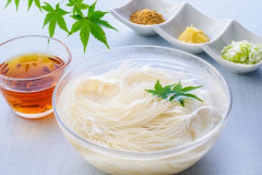 【悲報】なんで素麺しか食ってないのに太るんや？ｗｗｗｗｗｗｗｗｗｗ