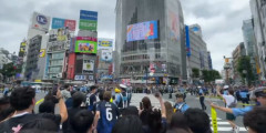 W杯で日本が4-0で大勝しても車も店も無傷→フランス人「日本人の民度すげえな」