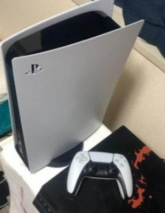 弟の誕生日にPS5の中古買ってやったwww