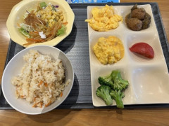朝ココスバイキングうまい