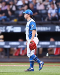 日本ハム・山本拓実が右肘クリーニング手術　試合復帰まで約３カ月